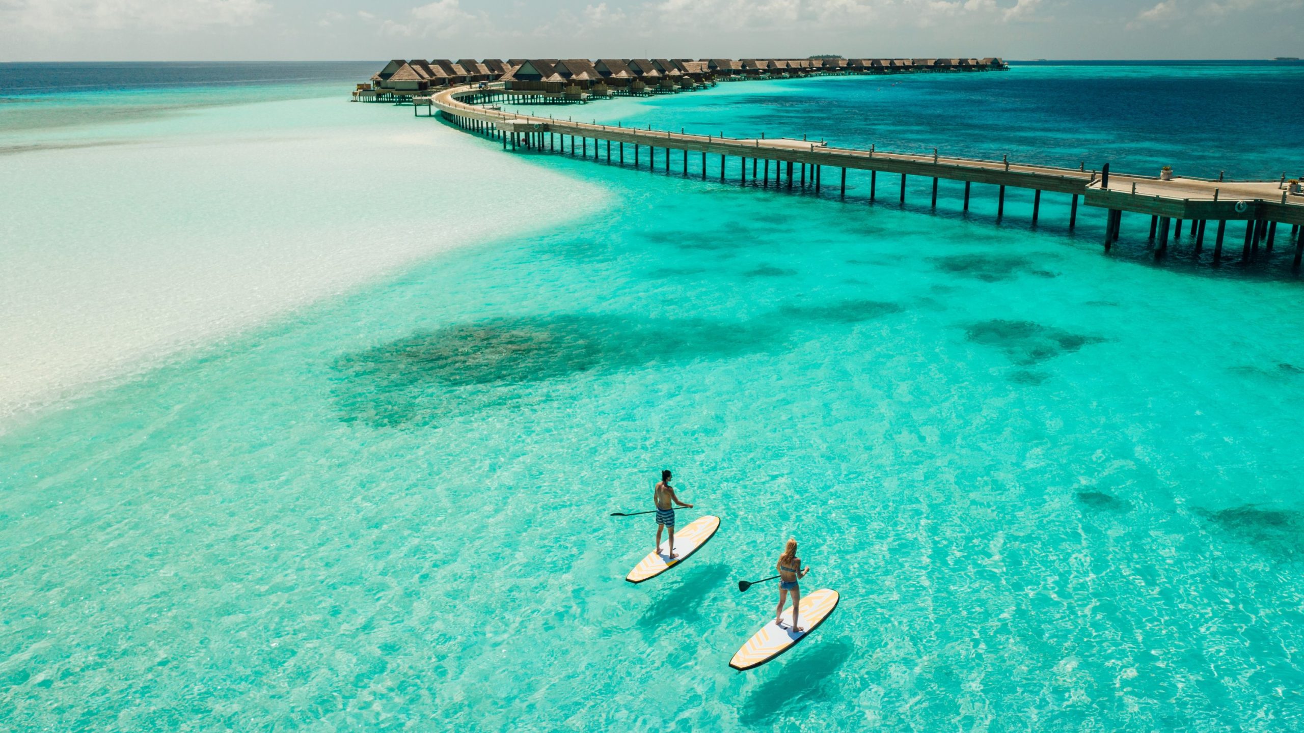 maldives resorts on the water