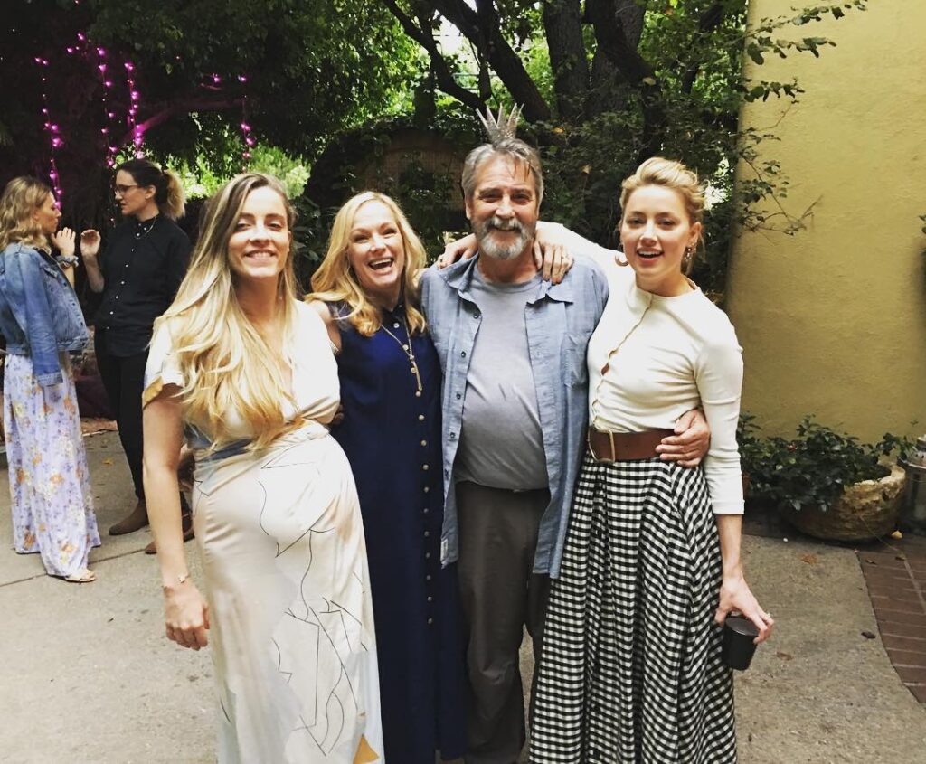 Amber Heard with her Parents and Sister