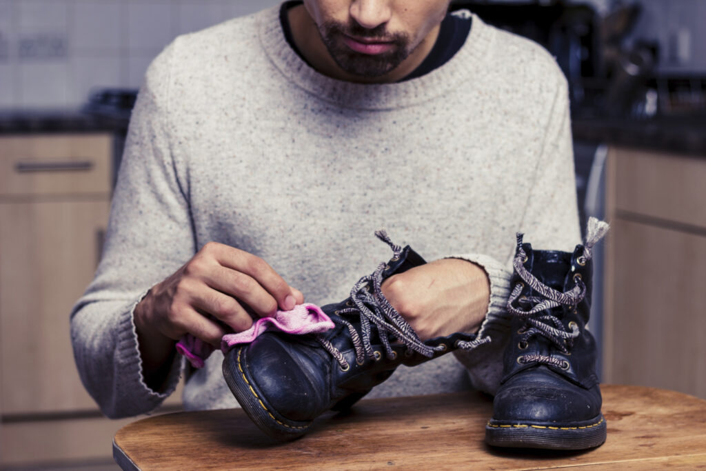 How to Get Rid of Creases in Shoes