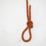 how to tie a noose