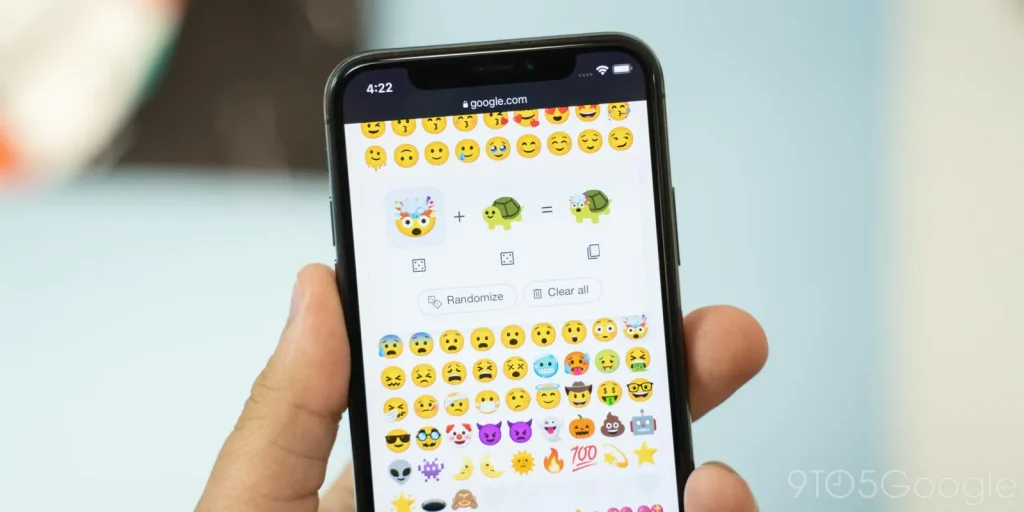 Emoji Kitchen on Google Keyboard