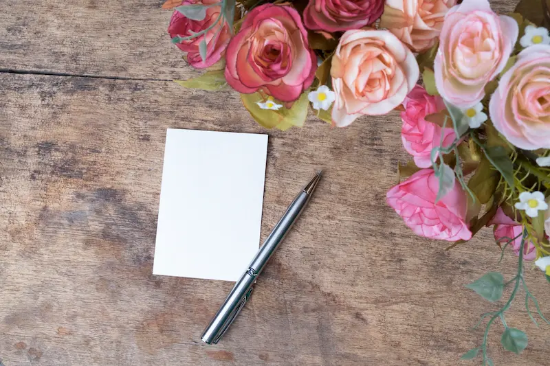 What to Write in a Wedding Card for a Friend